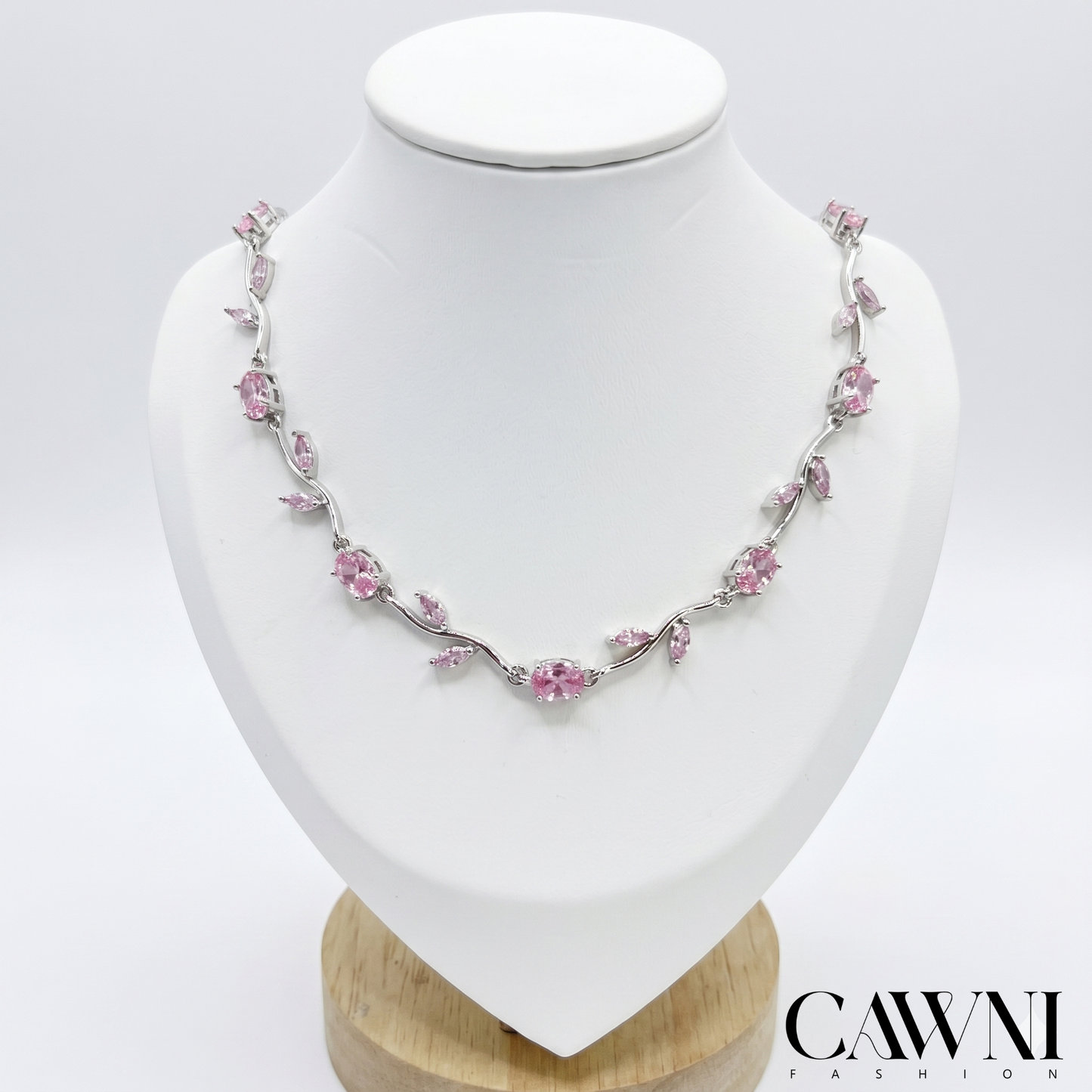 Tulip necklace