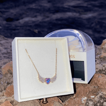 CAWNIfashion - free heart - CAWNIfashion